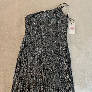 Black Sequin One-Shoulder Dress